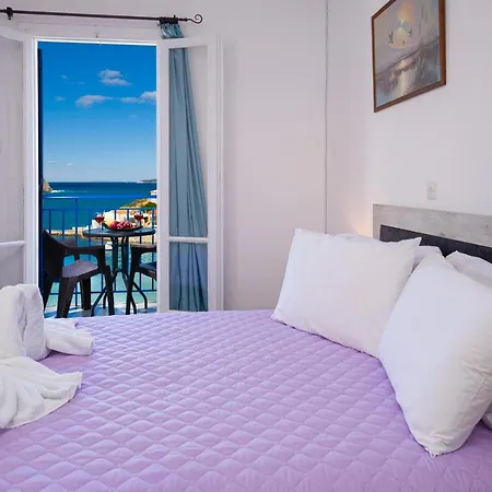 Semesterbostad Galini *